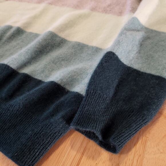 Charter Club Luxury 100% Cashmere Pink & Green Stripe Crew Neck Sweater Medium - Picture 3 of 10